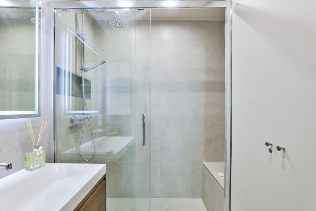 Superb T2 Avec Balcon 10mn De La Gare Montparnasse Apartment